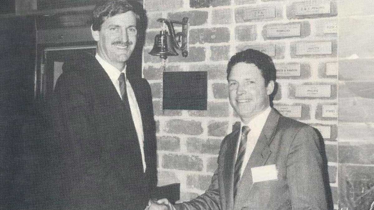 1990 - CLUBROOMS OPENING: Minister Gordon Hill with the Club's Project Manager Gary Lawrence